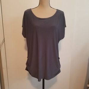 Luxology Sz L Gray Ruched Side Shirt